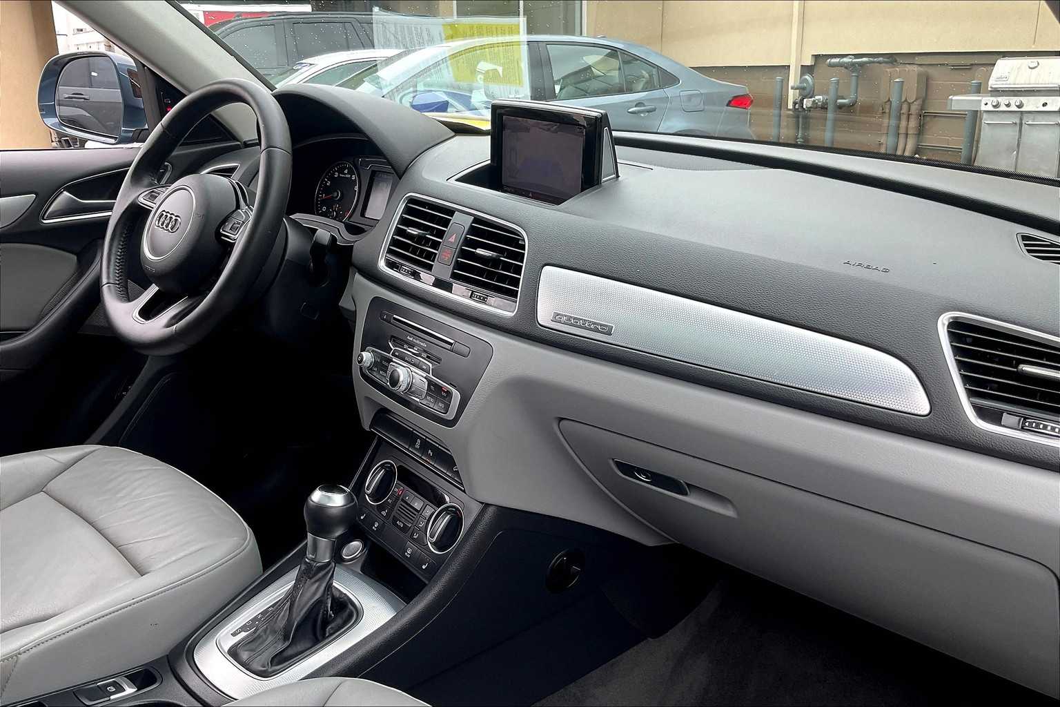 2016 Audi Q3 Premium Plus - Photo 14