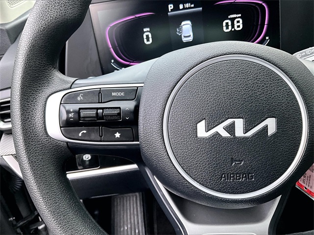 2024 Kia Sportage LX - Photo 23