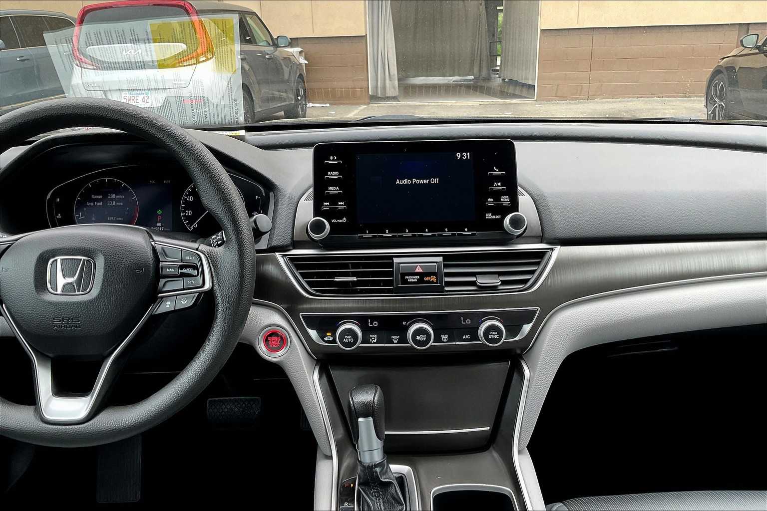 2019 Honda Accord LX 1.5T - Photo 18