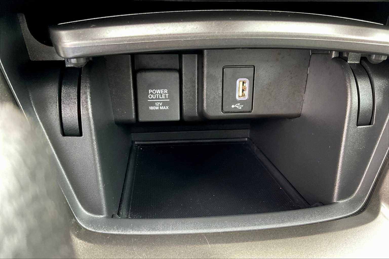 2019 Honda Accord LX 1.5T - Photo 26