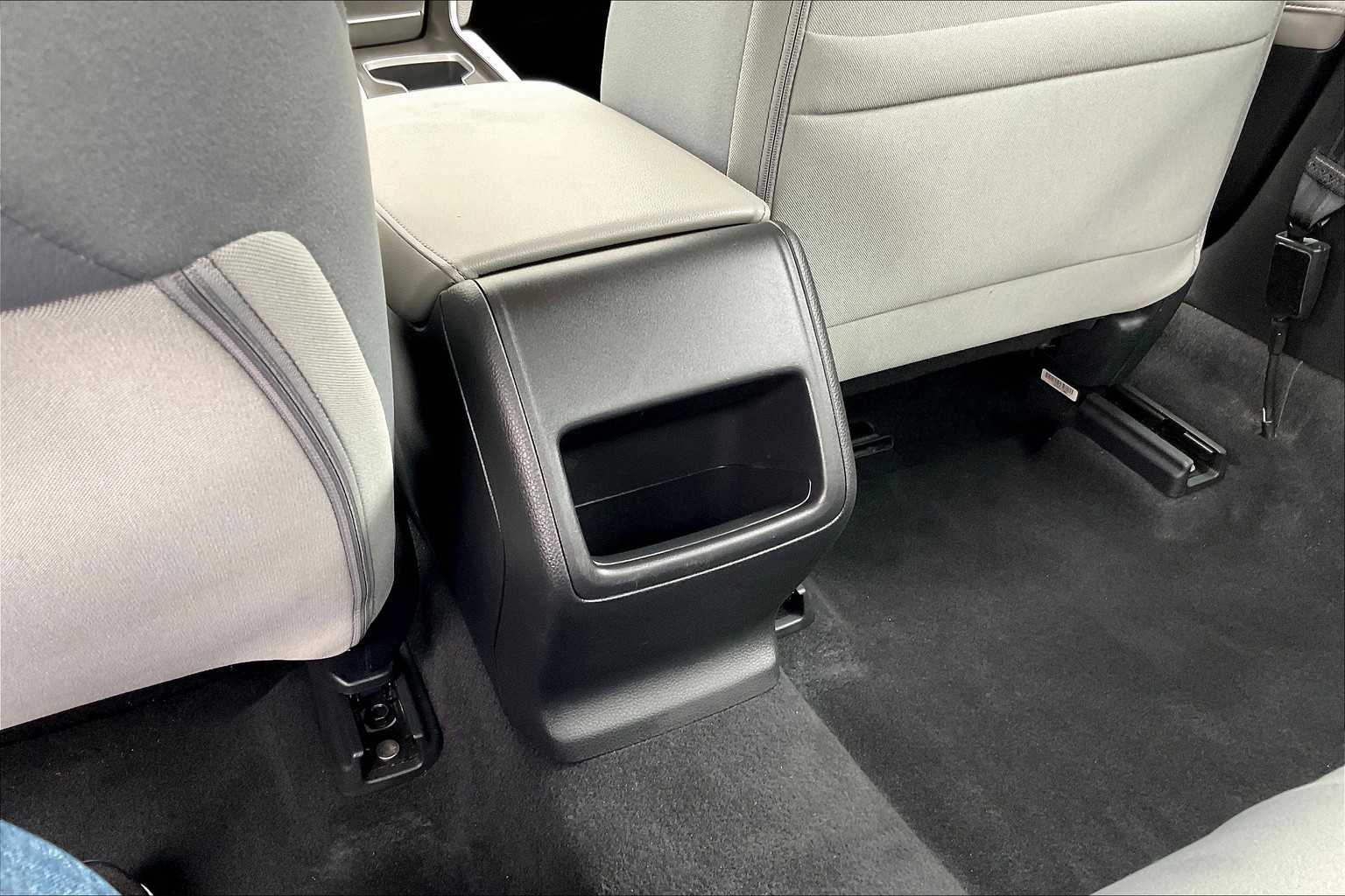 2019 Honda Accord LX 1.5T - Photo 27