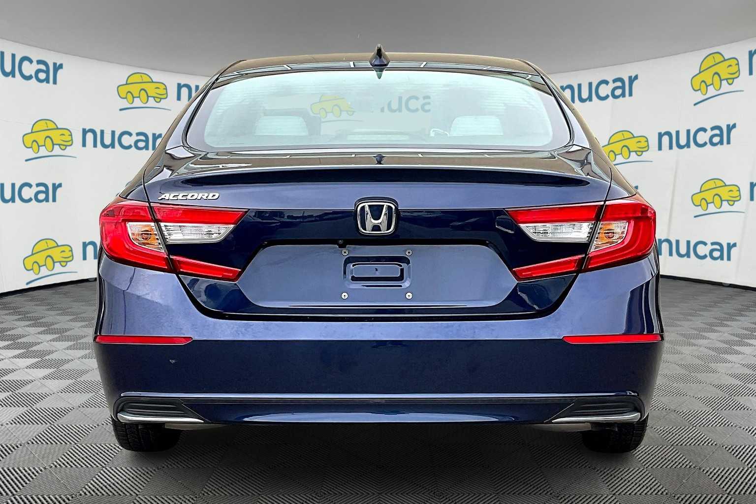 2019 Honda Accord LX 1.5T - Photo 5