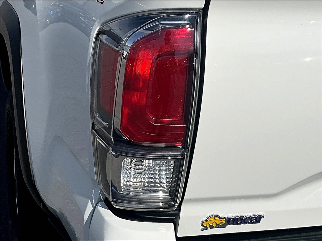 2023 Toyota Tacoma TRD Off-Road - Photo 34
