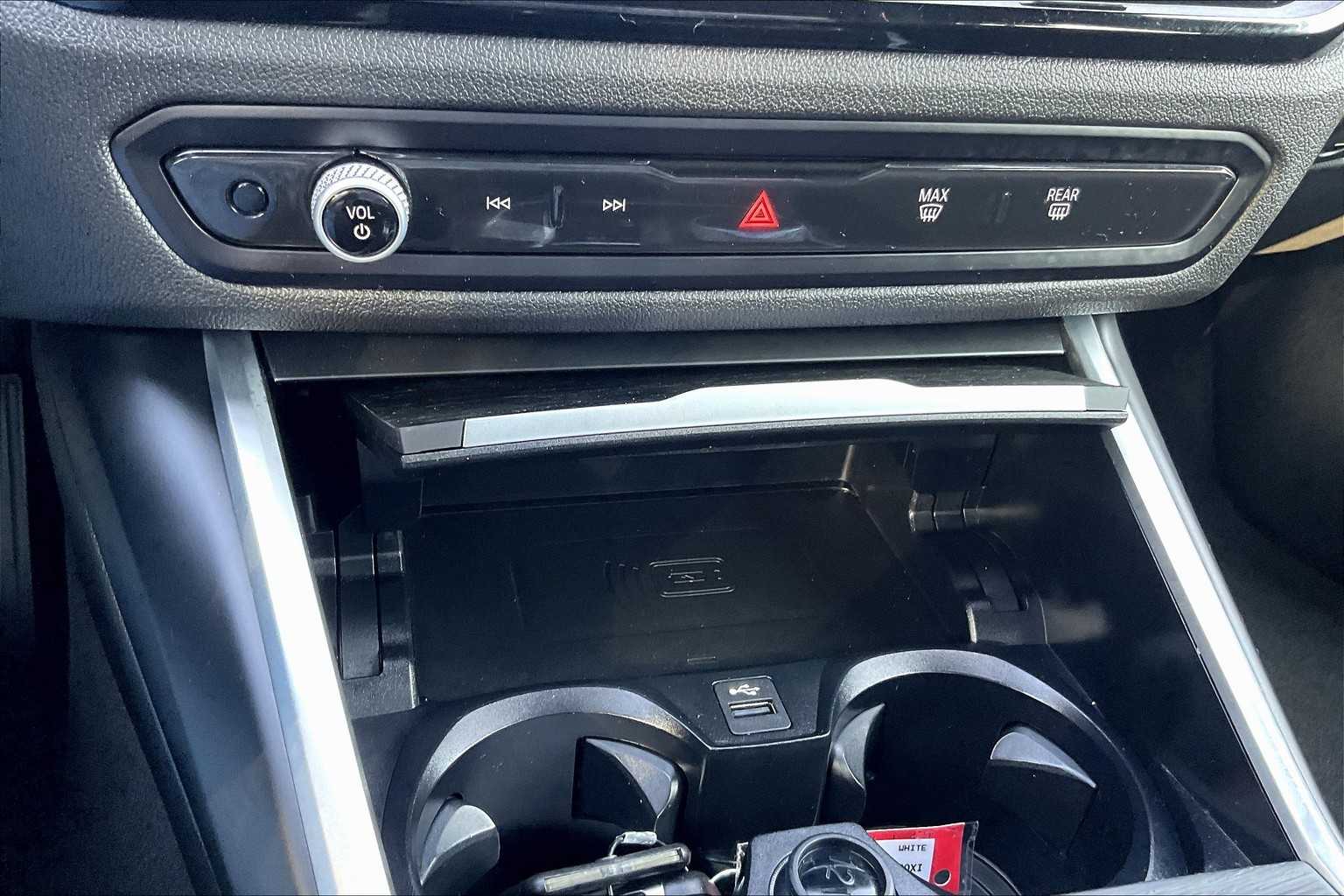 2024 BMW 3 Series 330i xDrive - Photo 26