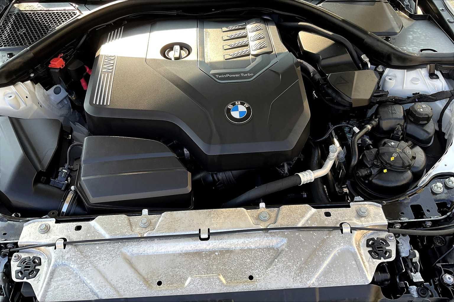 2024 BMW 3 Series 330i xDrive - Photo 35
