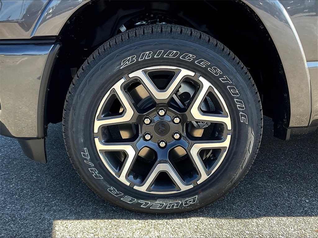 2026 Ram 1500 Laramie - Photo 8