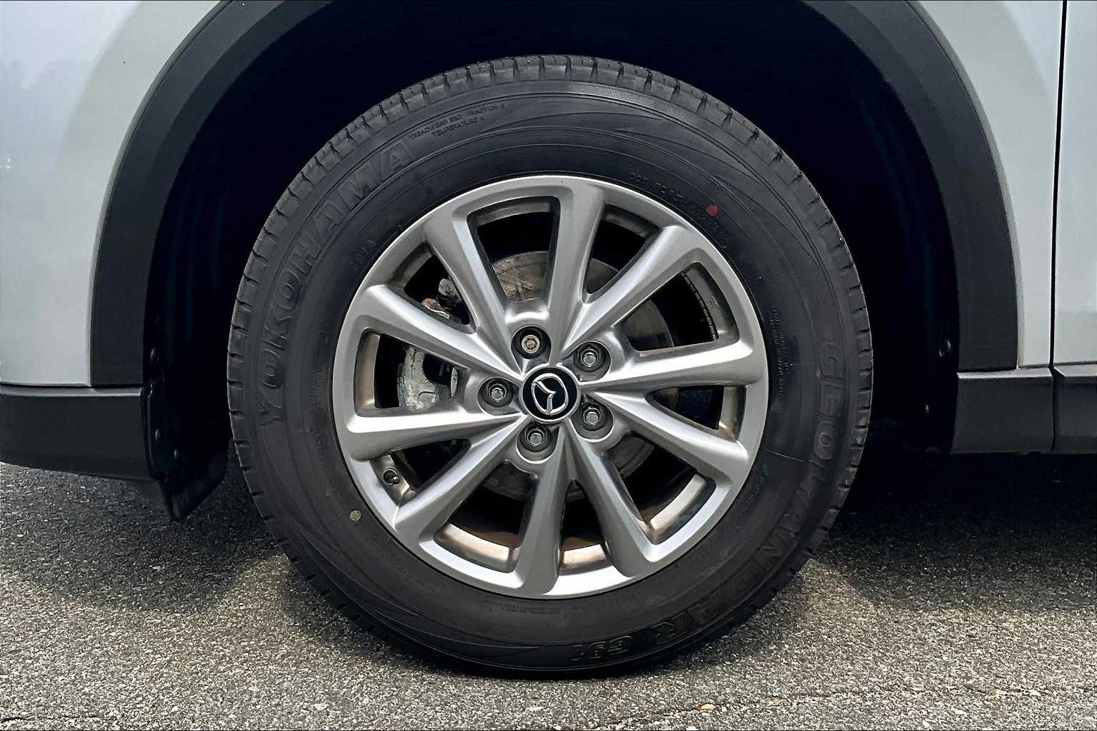 2023 Mazda CX-5 2.5 S Preferred Package - Photo 7