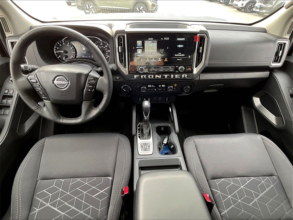 2026 Nissan Frontier SV - Photo 12