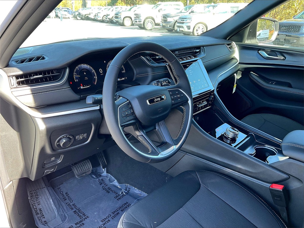 2025 Jeep Grand Cherokee L Laredo - Photo 8
