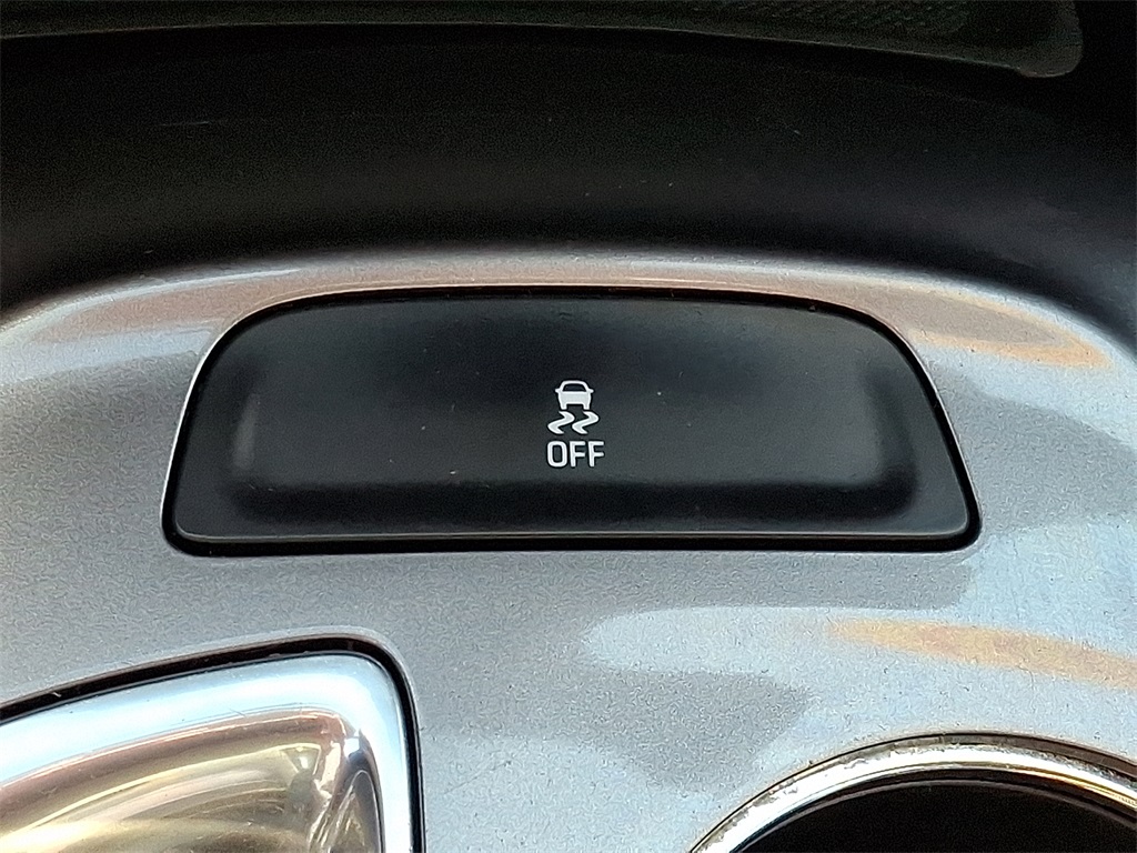 2023 Chevrolet Malibu LT - Photo 24