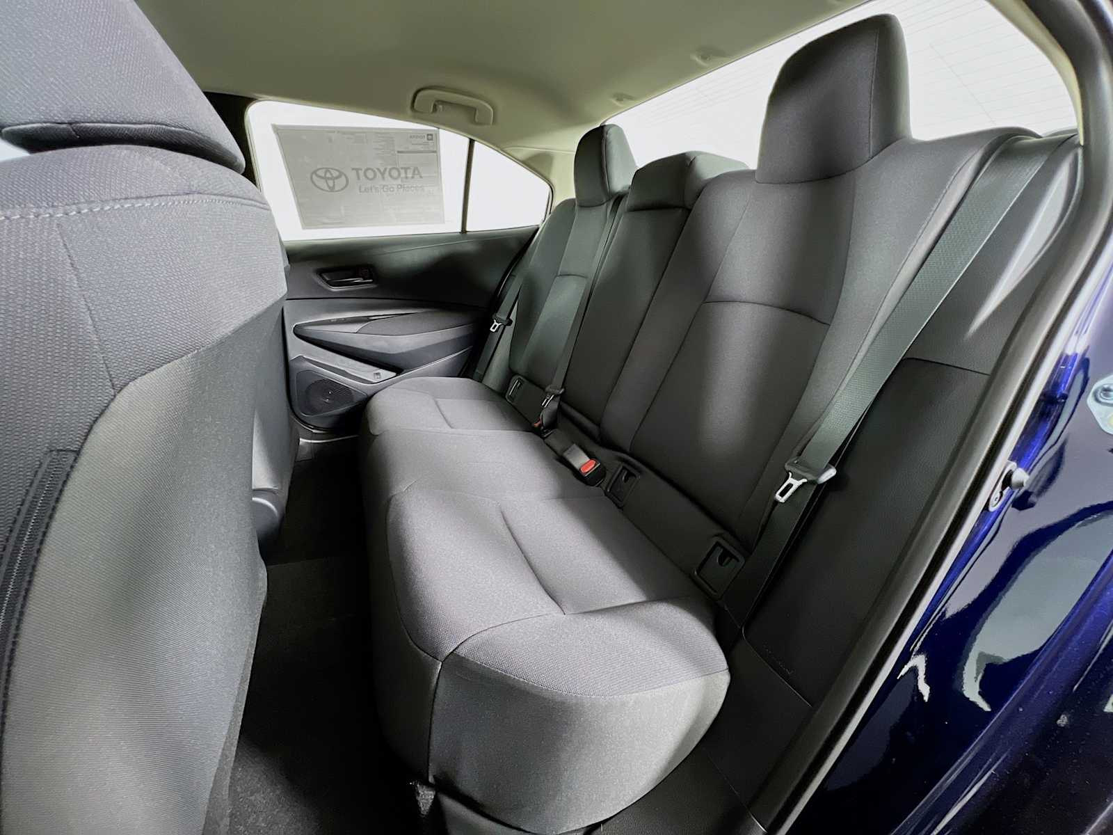 2026 Toyota Corolla LE - Photo 13