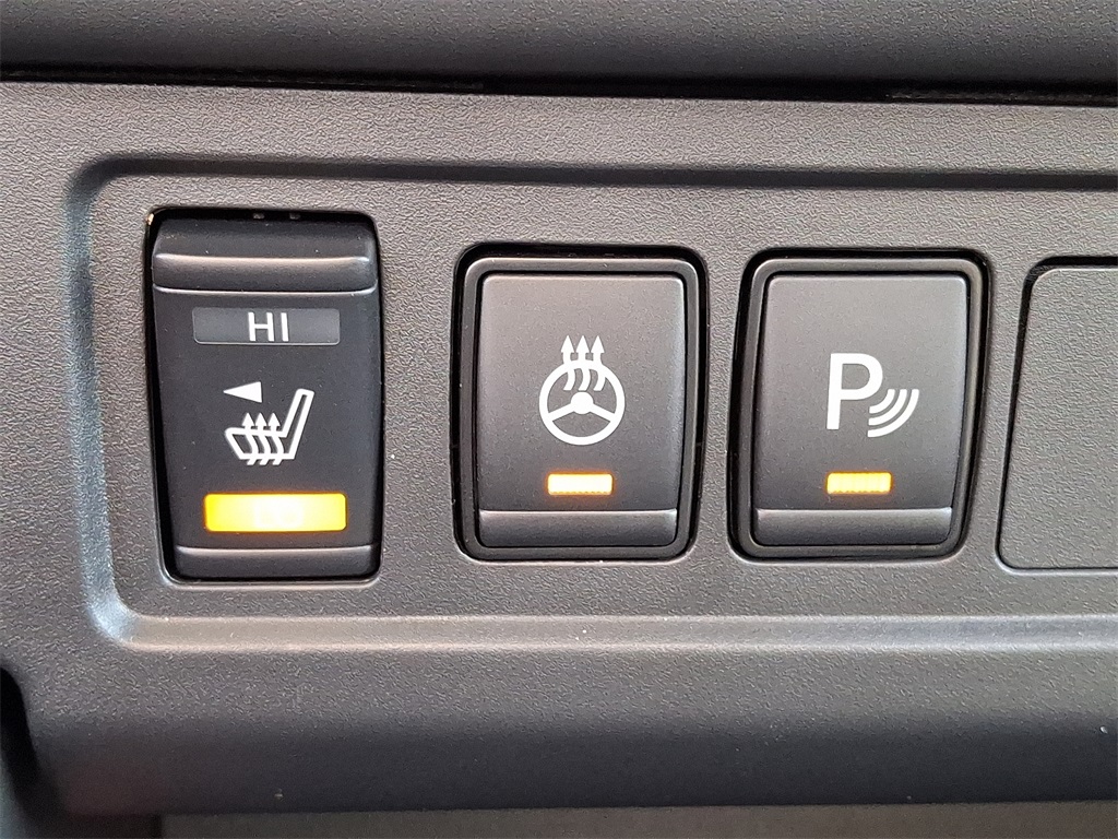 2025 Nissan Frontier PRO-4X - Photo 16
