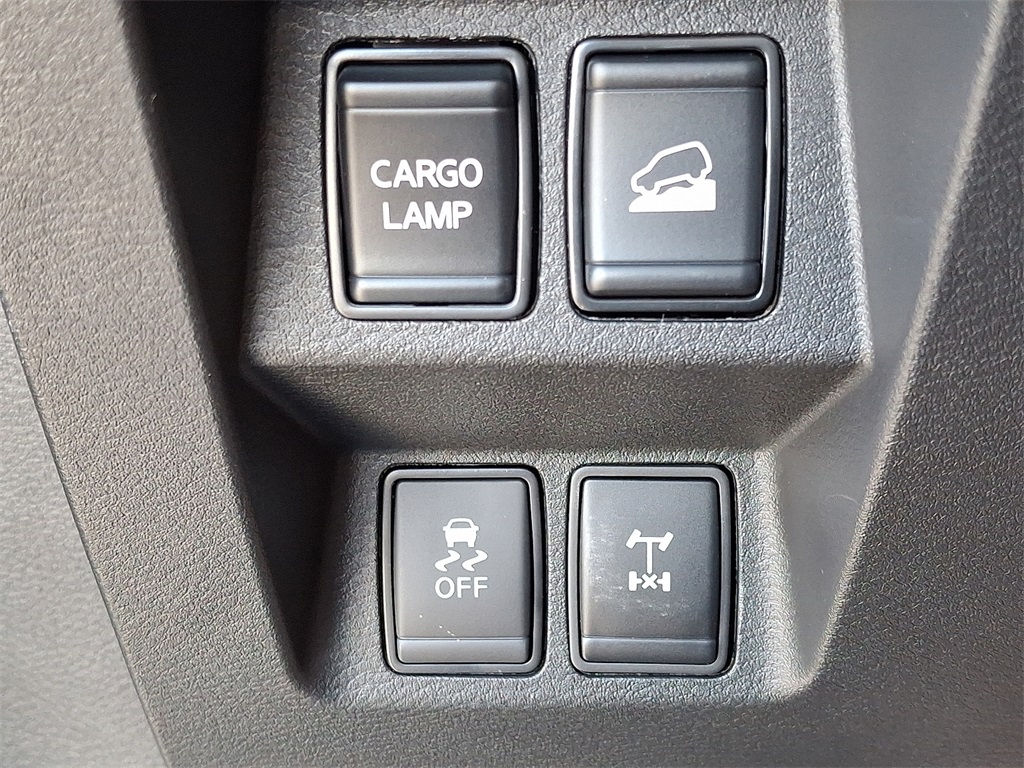 2025 Nissan Frontier PRO-4X - Photo 17