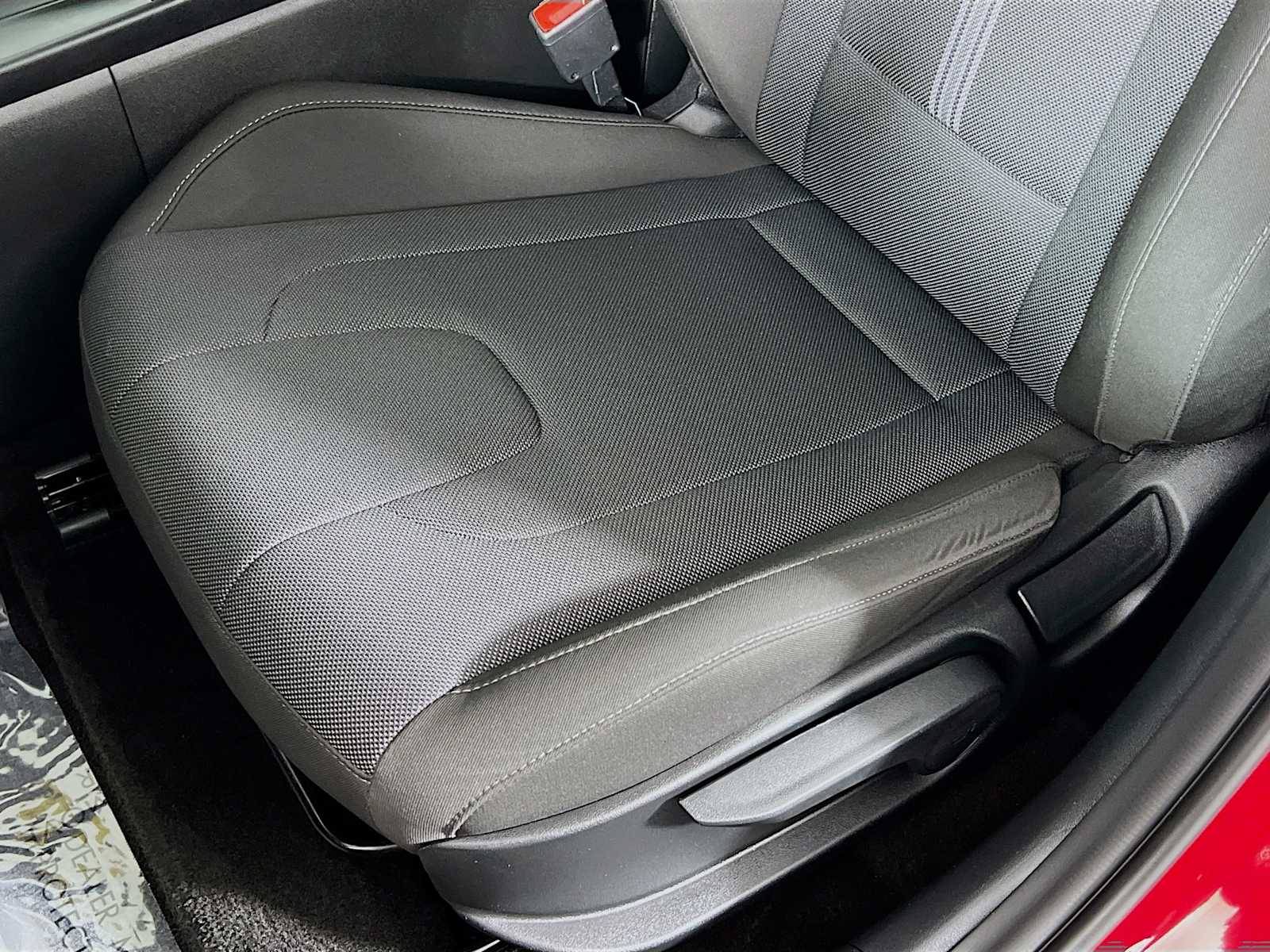 2023 Hyundai Elantra SE - Photo 19