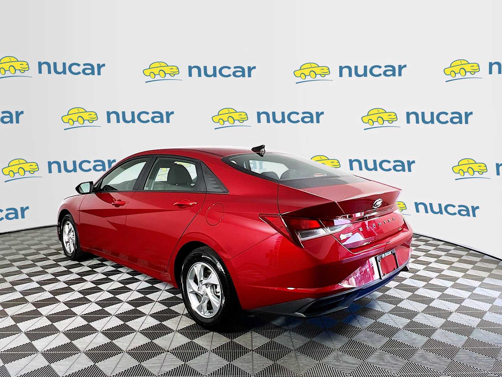 2023 Hyundai Elantra SE - Photo 5