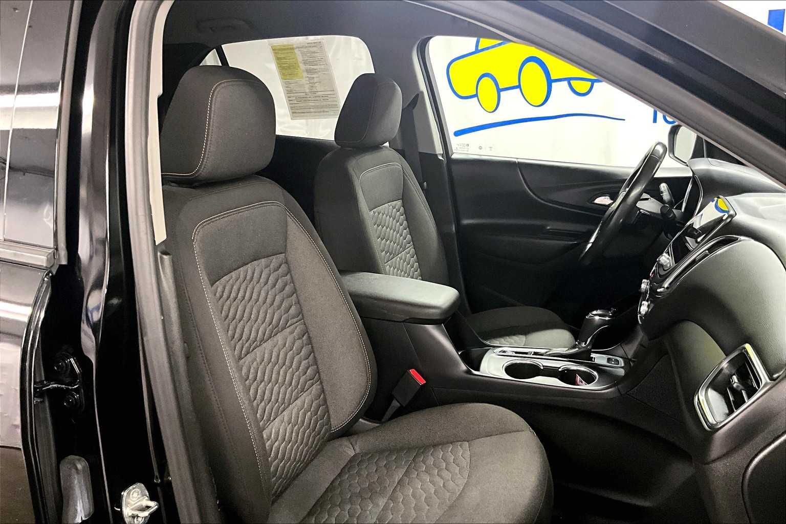 2019 Chevrolet Equinox LT - Photo 11