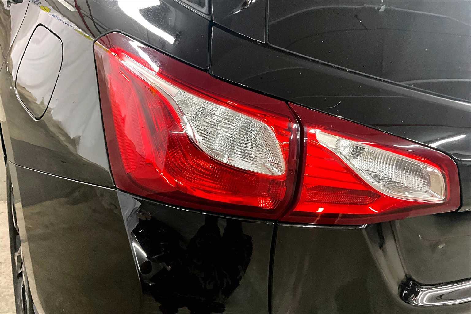 2019 Chevrolet Equinox LT - Photo 32
