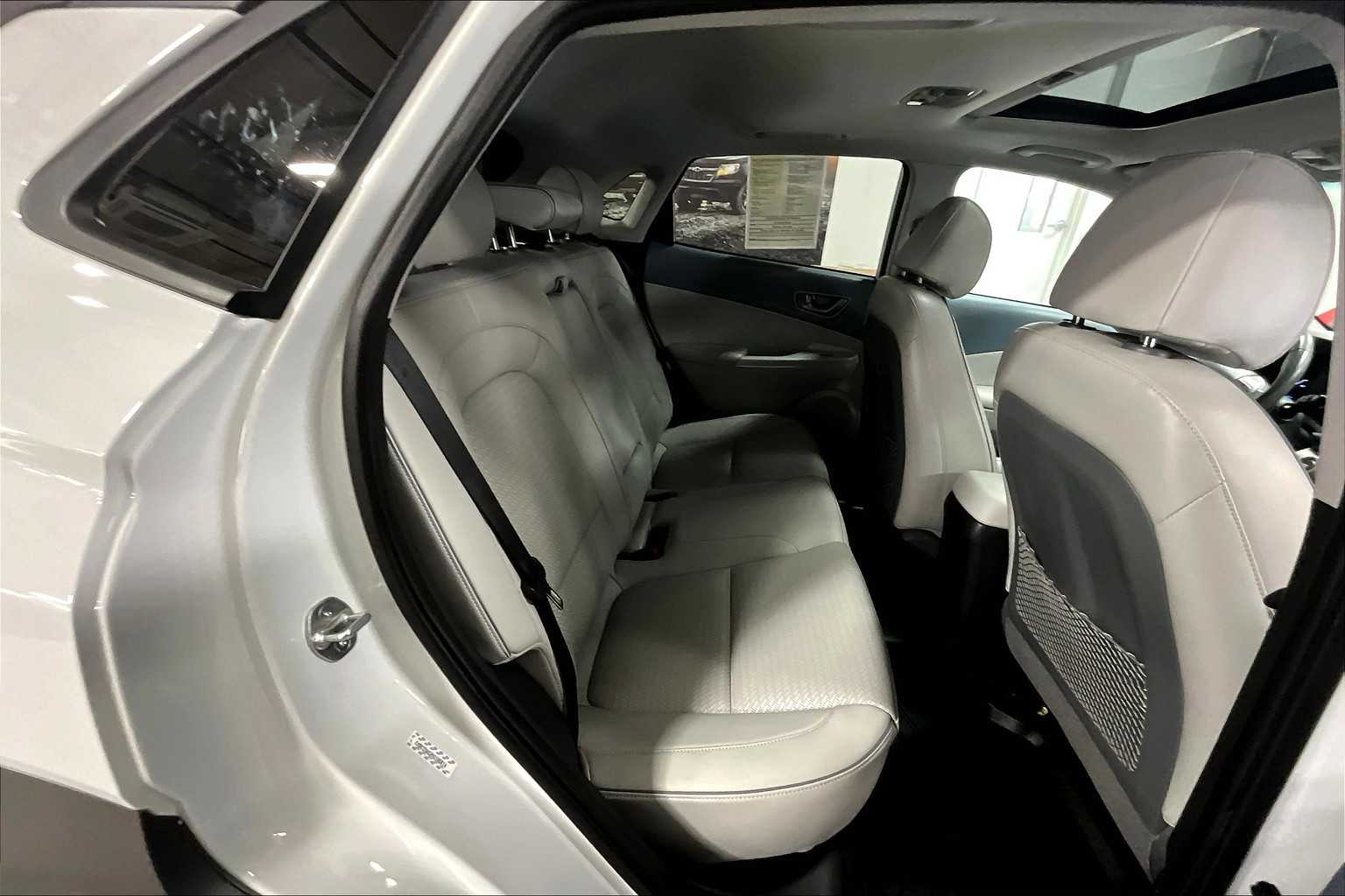 2021 Hyundai Kona Electric Limited - Photo 16