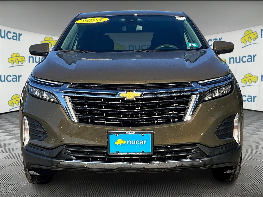 2023 Chevrolet Equinox LT - Photo 2