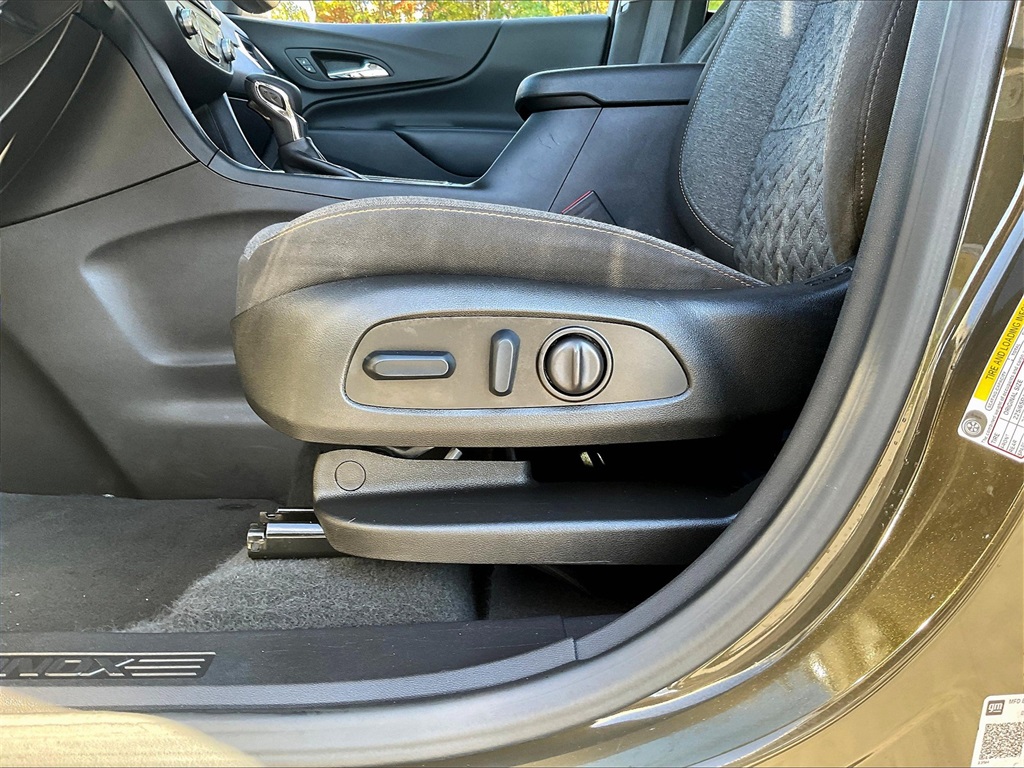 2023 Chevrolet Equinox LT - Photo 27