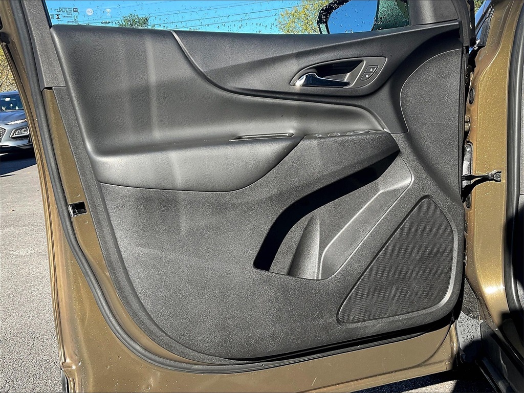 2023 Chevrolet Equinox LT - Photo 9