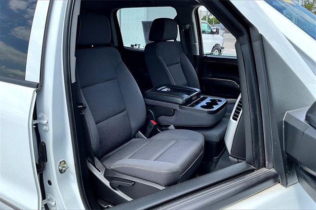 2019 Chevrolet Silverado 2500HD LT - Photo 11