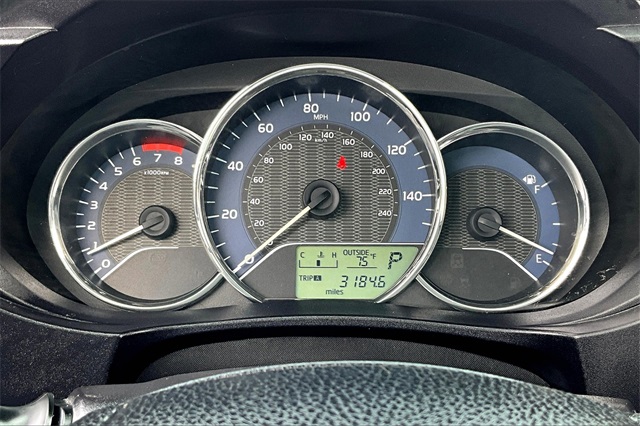 2016 Toyota Corolla LE - Photo 21