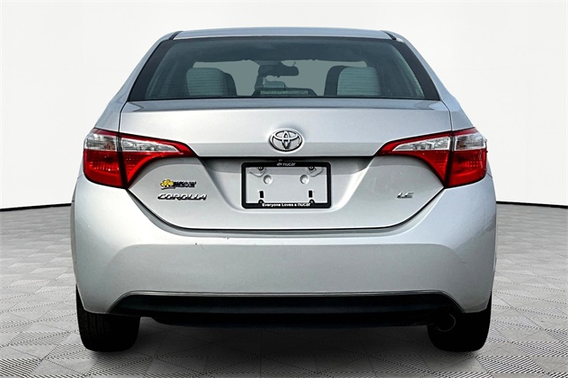 2016 Toyota Corolla LE - Photo 5