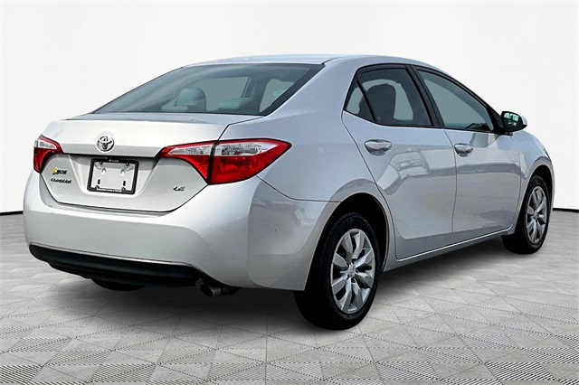 2016 Toyota Corolla LE - Photo 6