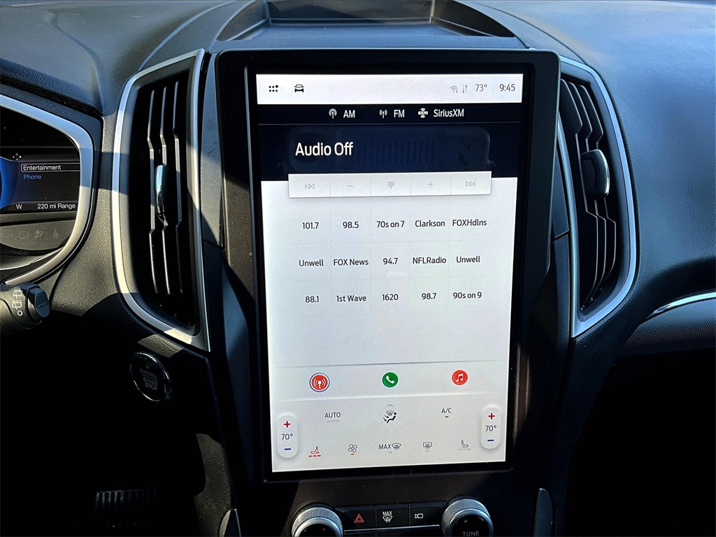 2021 Ford Edge SEL - Photo 19