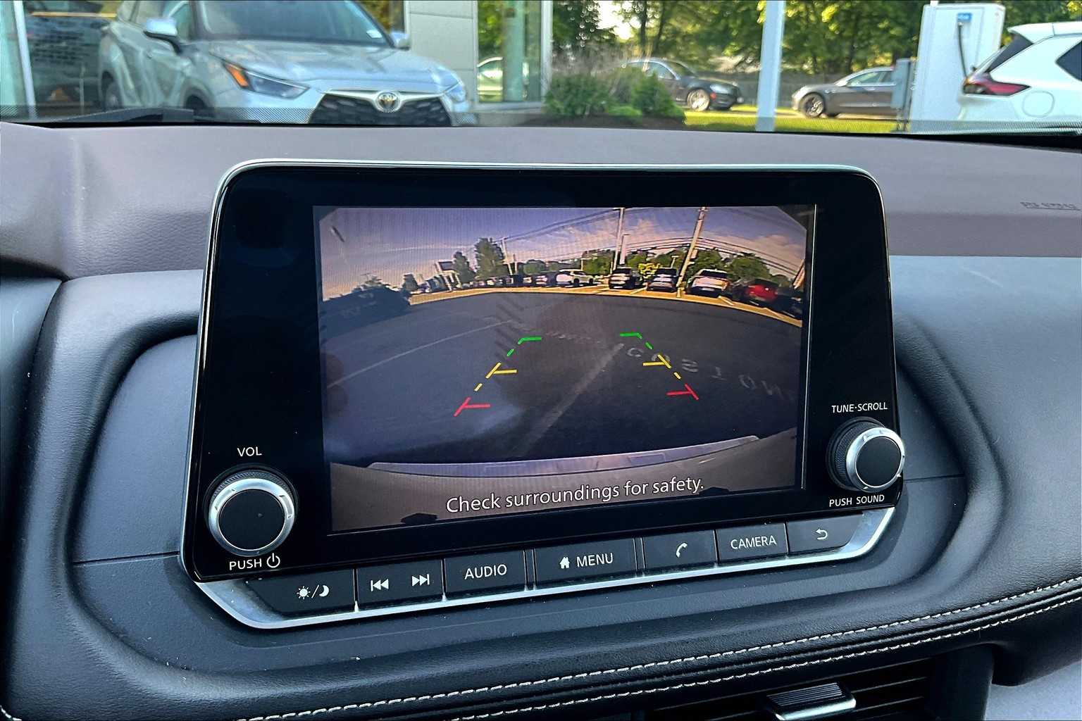 2023 Nissan Rogue SV - Photo 19
