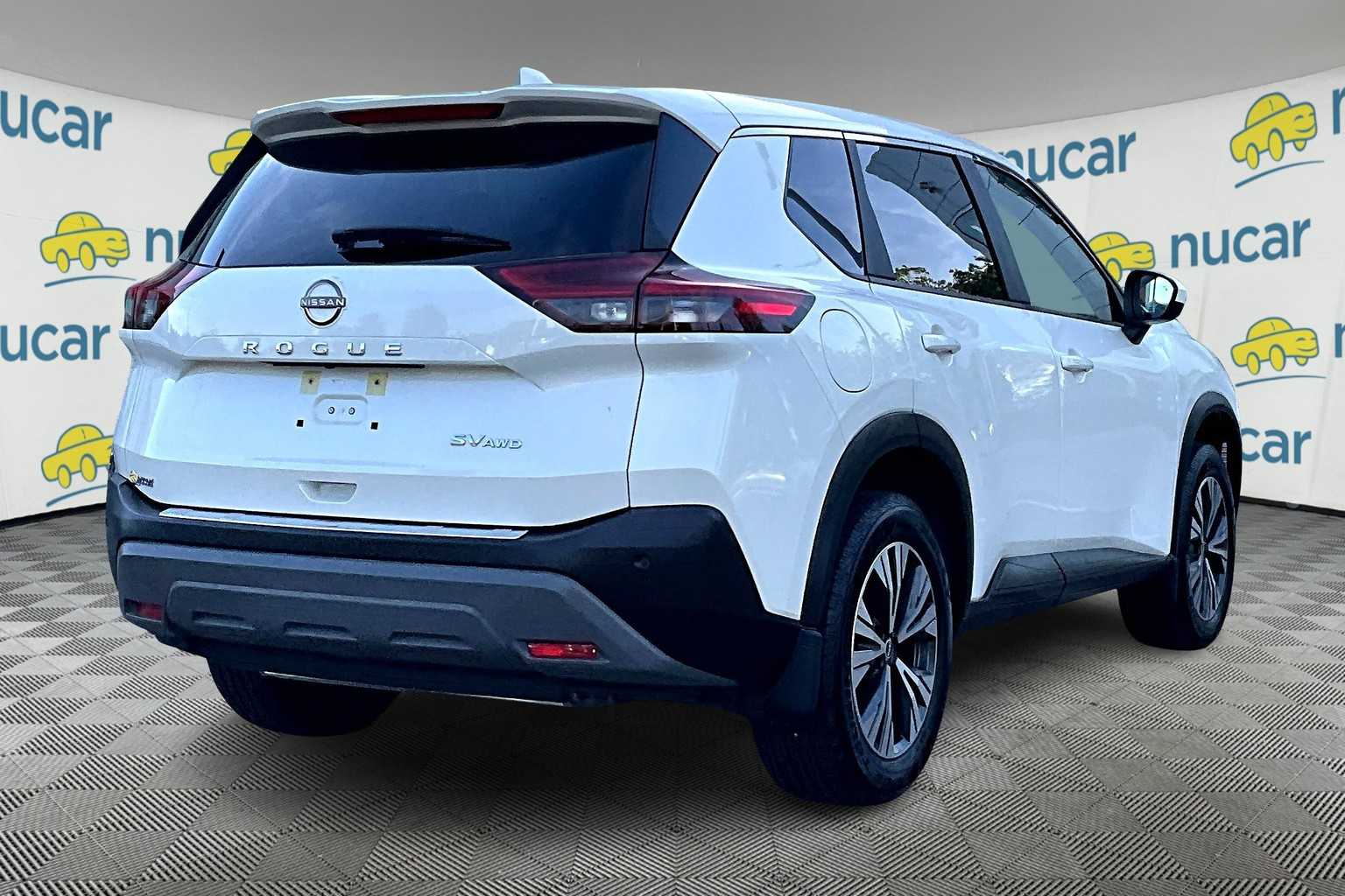 2023 Nissan Rogue SV - Photo 6