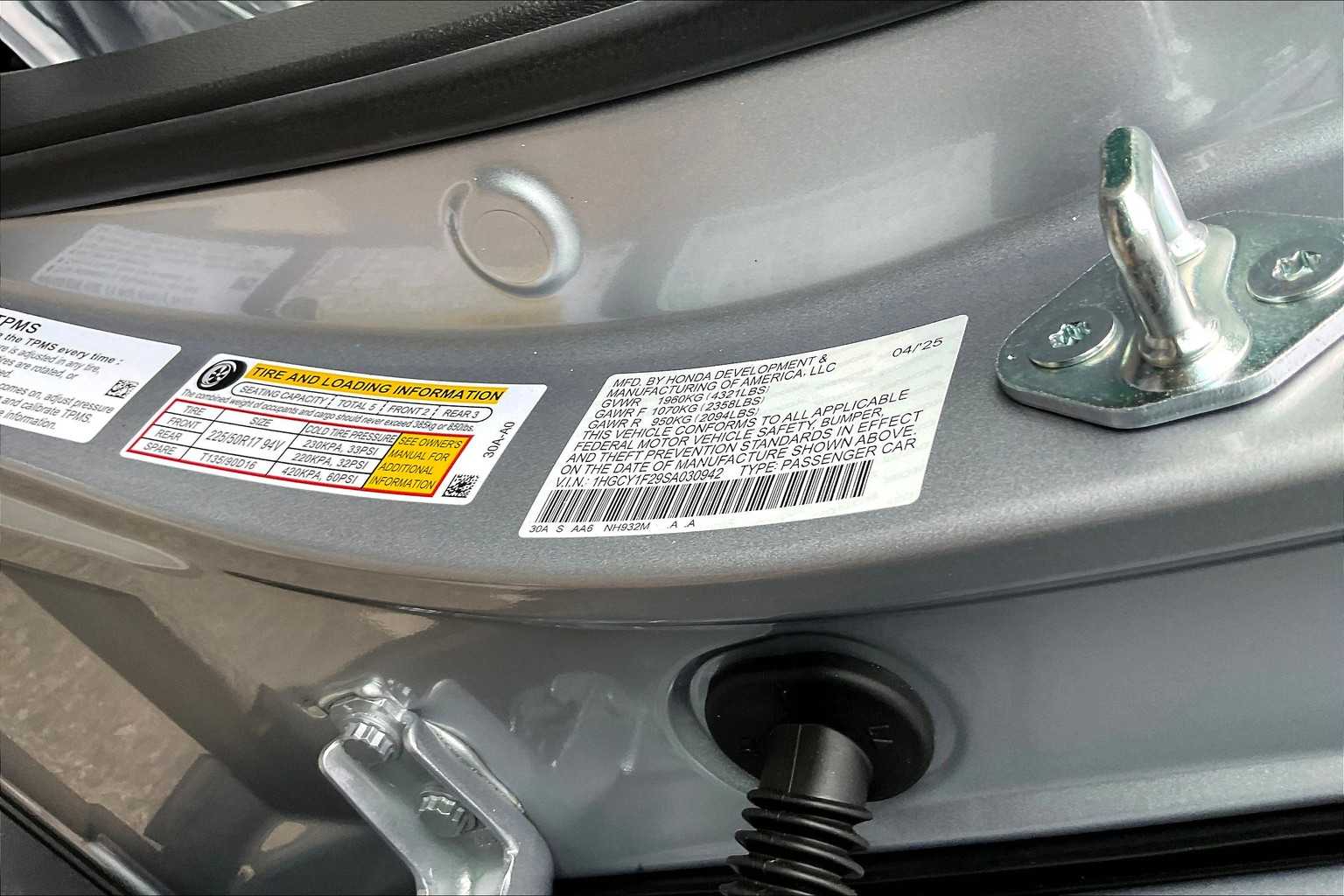 2025 Honda Accord LX - Photo 18