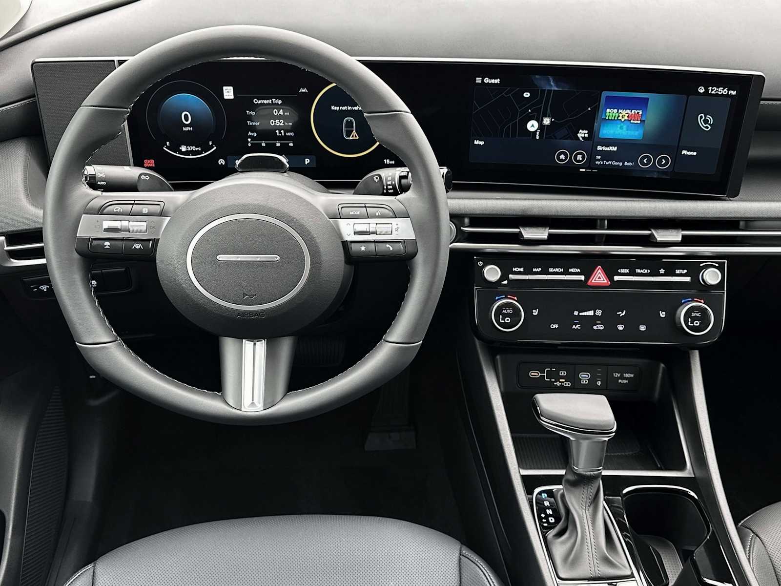 2025 Hyundai Tucson SEL Convenience - Photo 16