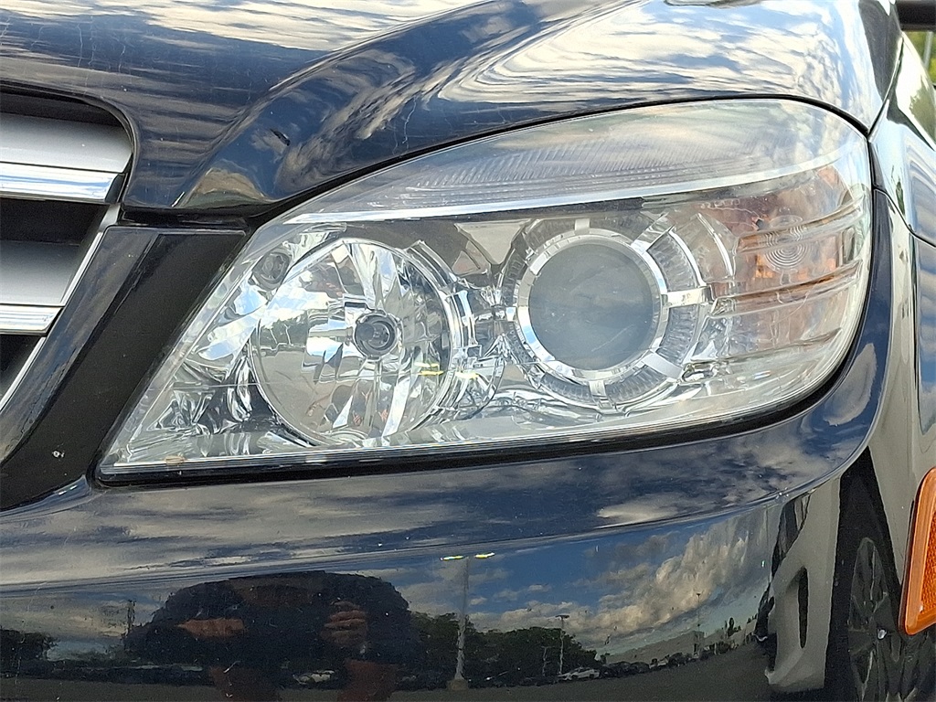 2010 Mercedes-Benz C-Class C 300 - Photo 8