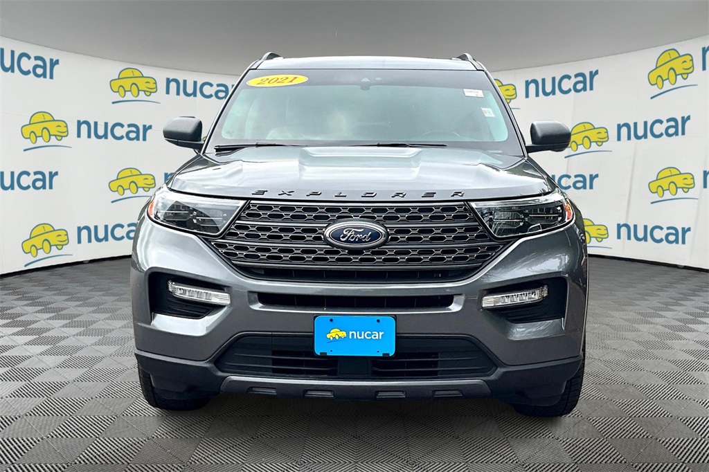2021 Ford Explorer XLT - Photo 2