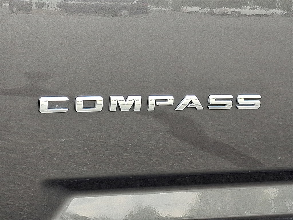 2016 Jeep Compass Sport - Photo 29
