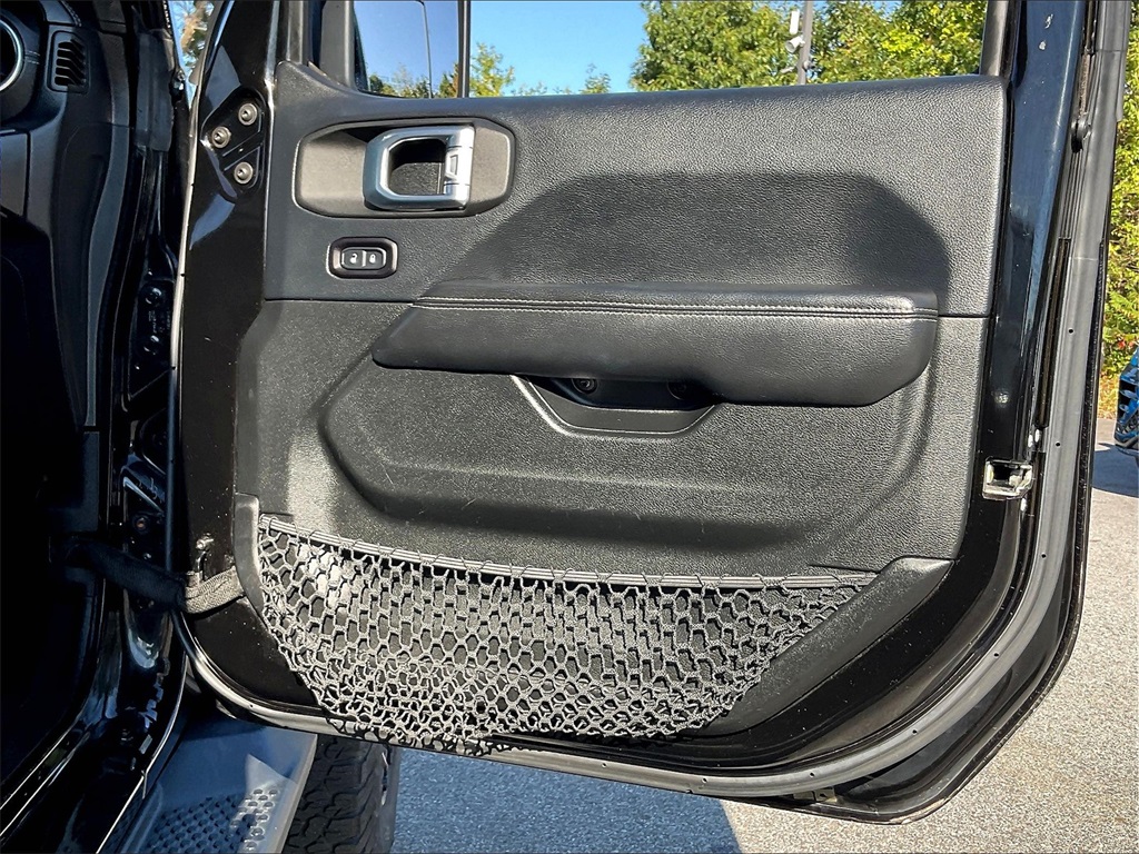 2018 Jeep Wrangler Unlimited Sahara - Photo 11