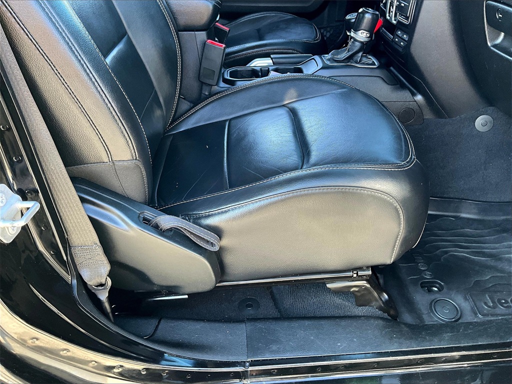 2018 Jeep Wrangler Unlimited Sahara - Photo 31