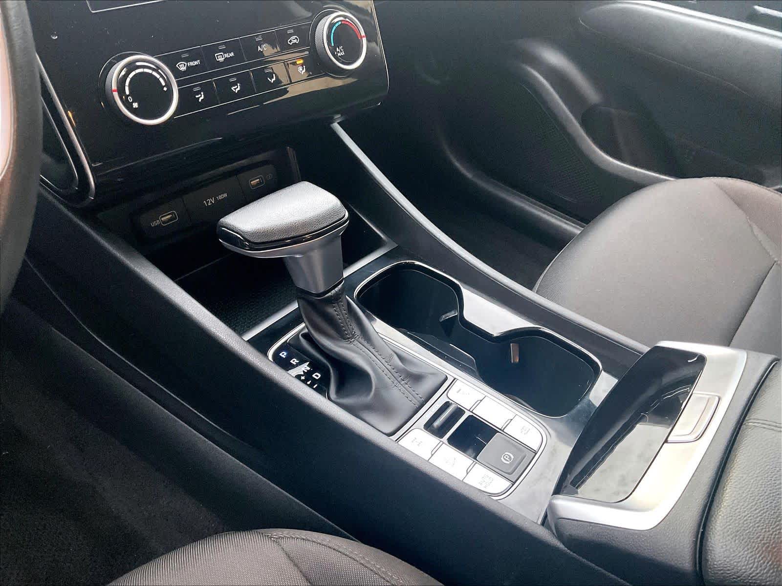 2023 Hyundai Tucson SE - Photo 21