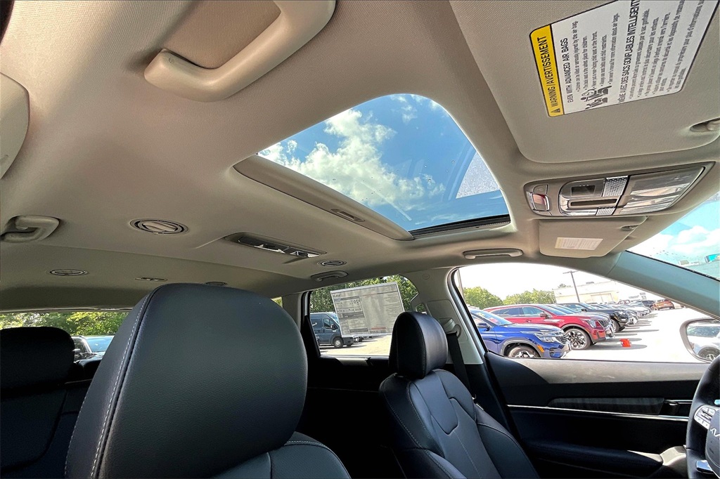 2025 Kia Telluride EX - Photo 18