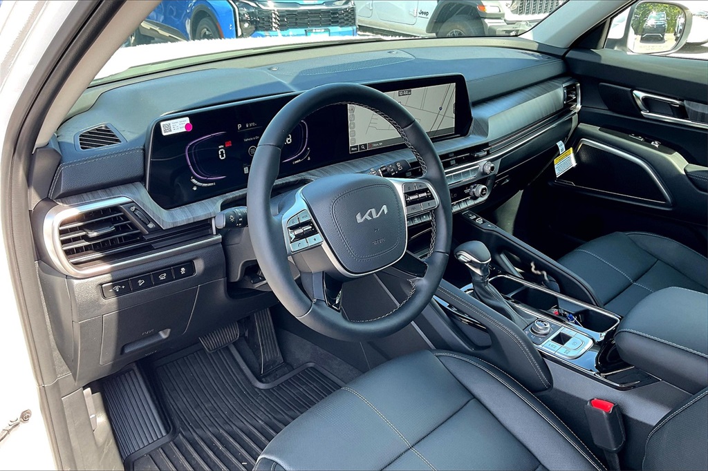 2025 Kia Telluride EX - Photo 9
