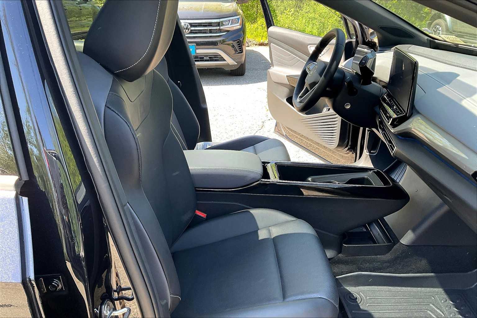 2023 Volkswagen ID.4 Pro S - Photo 11