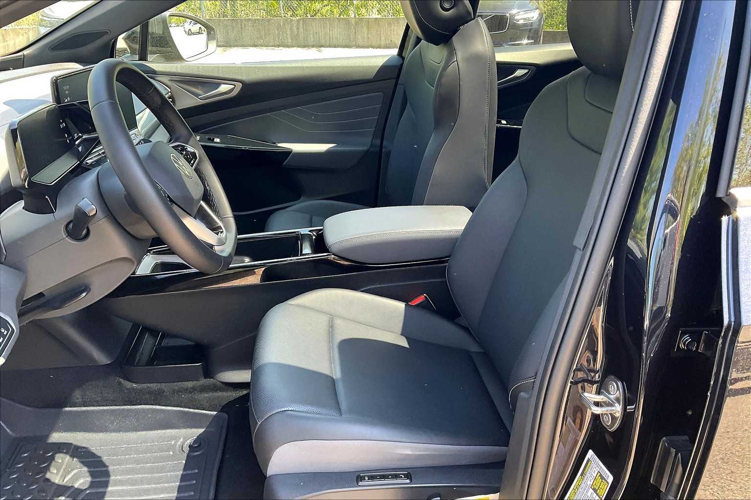 2023 Volkswagen ID.4 Pro S - Photo 10