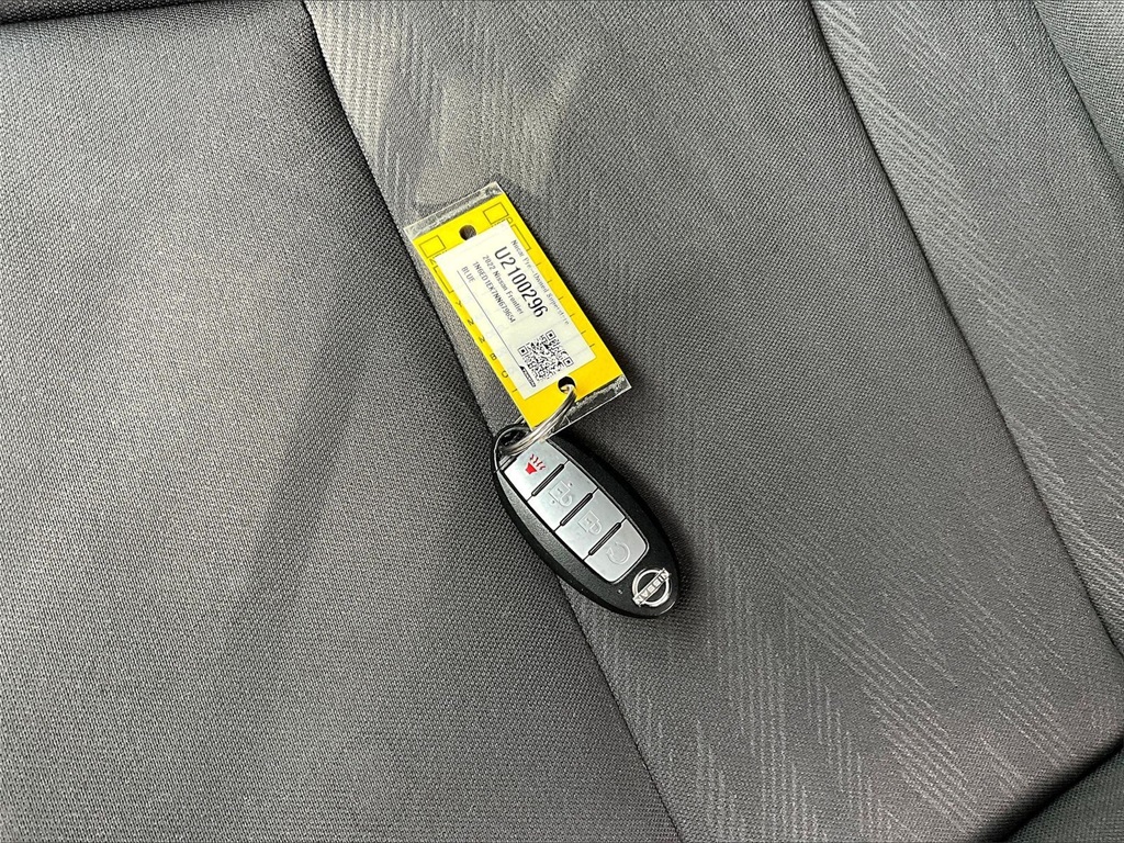 2022 Nissan Frontier SV - Photo 29