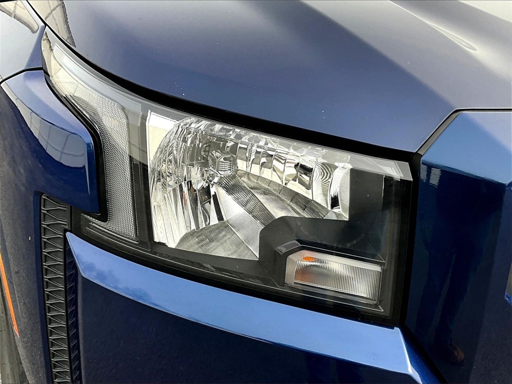 2022 Nissan Frontier SV - Photo 32