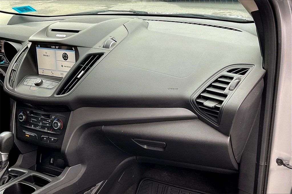 2017 Ford Escape SE - Photo 12