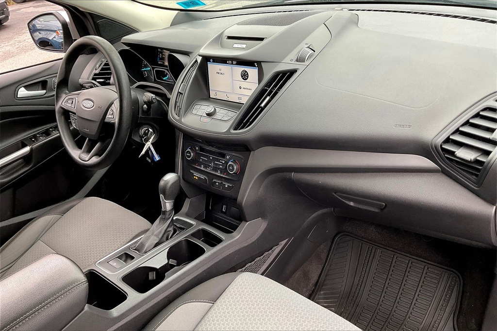 2017 Ford Escape SE - Photo 13