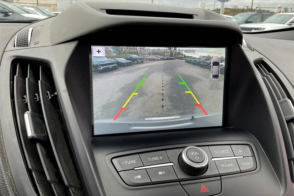 2017 Ford Escape SE - Photo 18