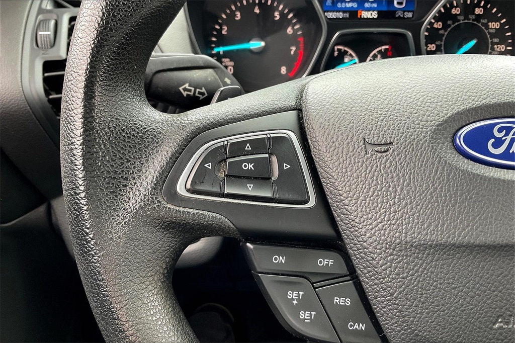 2017 Ford Escape SE - Photo 21